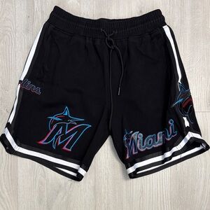 Mens M Pro Standard Luxury Miami Marlins Shorts